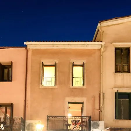 Monastery Apartment, A Unique House شقة *